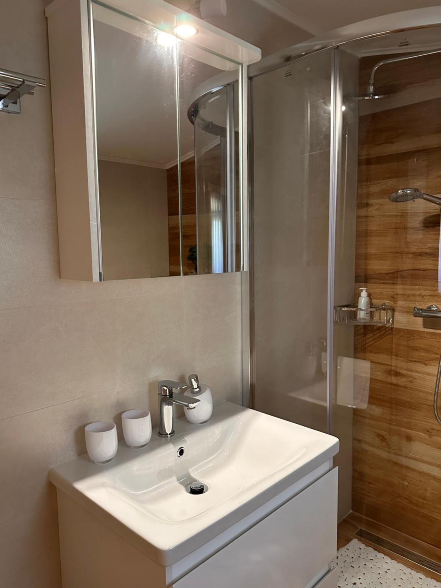 Lux Apartments In Downtown Pula Room photo